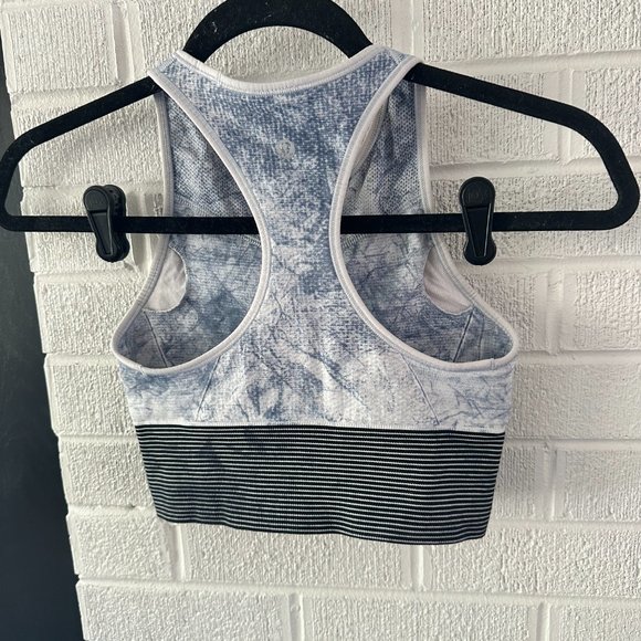 lululemon crop top sports bra, 4 - Picture 8 of 8